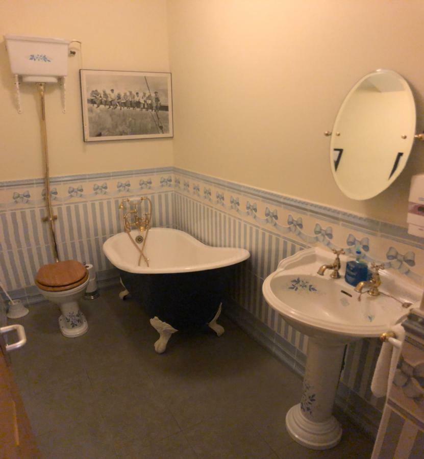 St Martin'S, Rosslare Harbour Guest Accommodation 4*